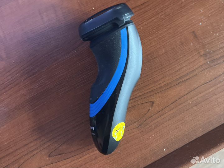 Бритва электрическая philips новая