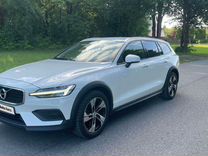 Volvo V60 Cross Country 2.0 AT, 2019, 176 830 км, с пробегом, цена 1 670 000 руб.