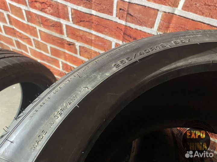 Goodyear EfficientGrip 255/40 R18 и 225/45 R18 95Y