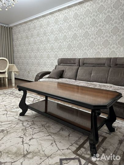 Журнальный стол