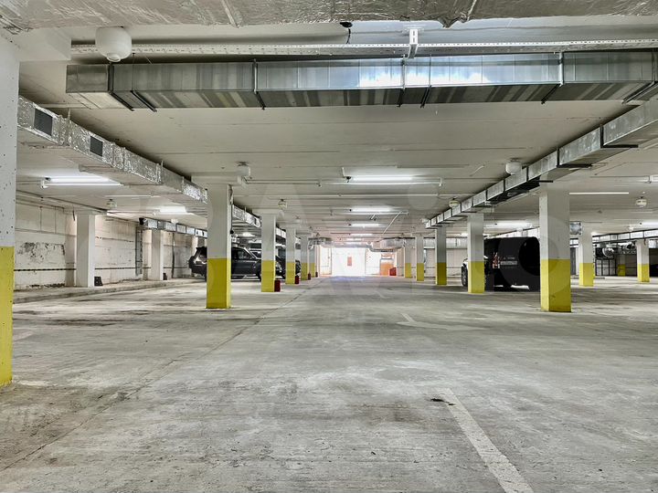Машиноместо, 25 м²