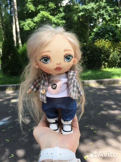 Кукла ручной работы