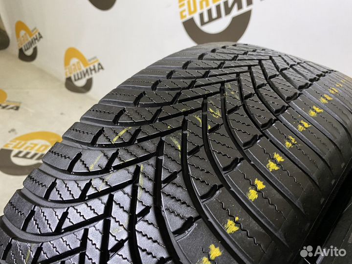 Firestone Multiseason 215/55 R18