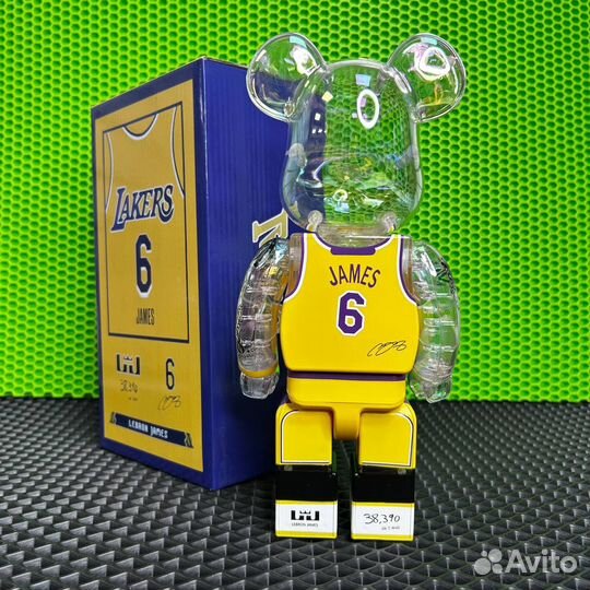 Bearbrick 28 см Lakers 400%