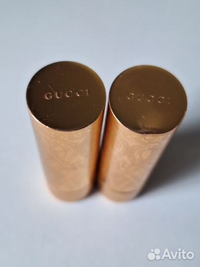 Сатиновые помады Gucci 500 и 25