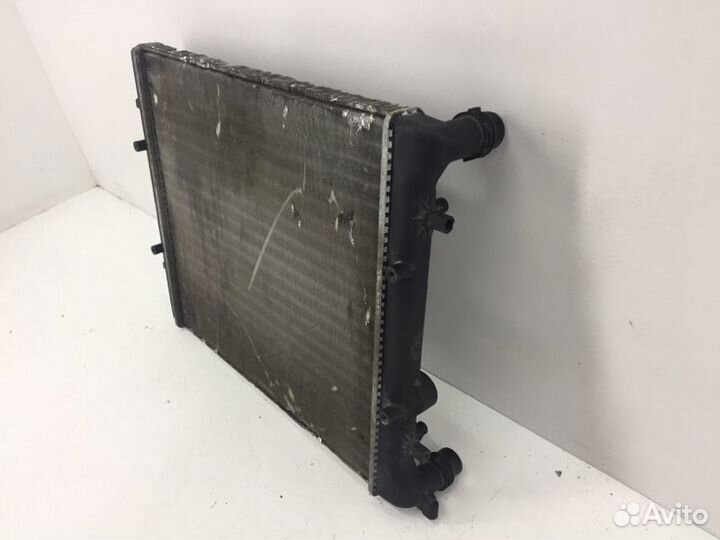 Радиатор охлаждения Volkswagen Golf 4 1998-2006