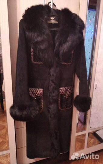 Продам две дубленки