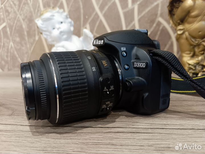 Зеркальная камера nikon D3100