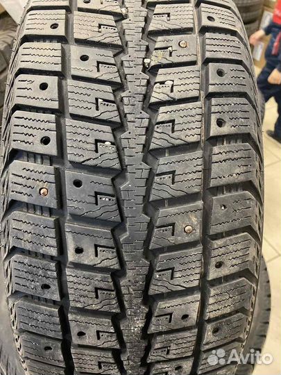 Zeetex Z-Ice 1001-S 205 R16