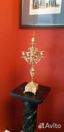 Часы и подсвечники