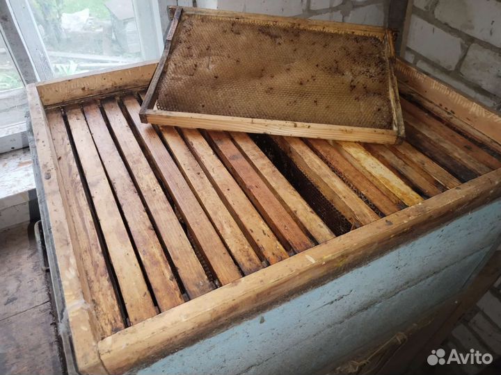 Ульи,рамы для ульев