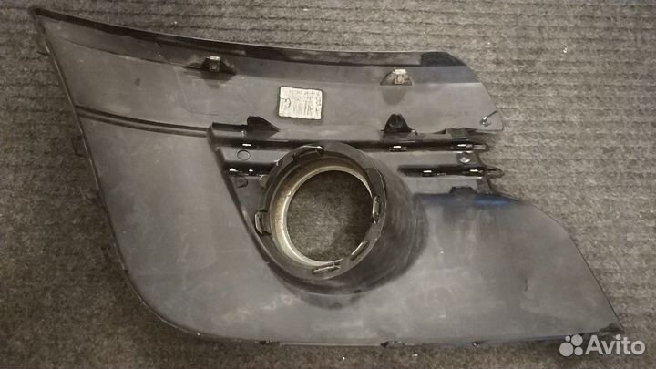 Накладка противотуманной фары Пежо 3008 левая