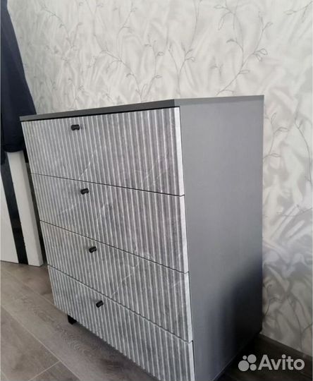 Комод с ящиками новый