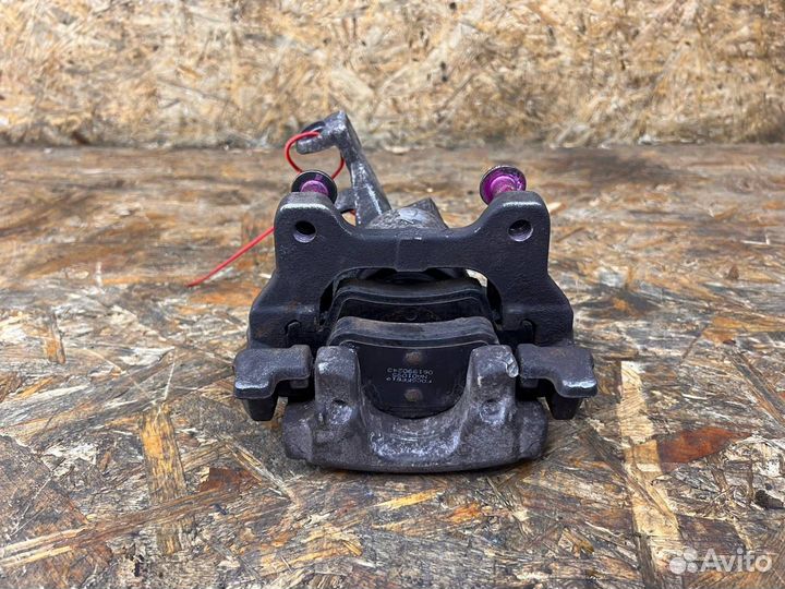 Суппорт тормозной зад. лев. Jaguar XF XK XJ 09-19