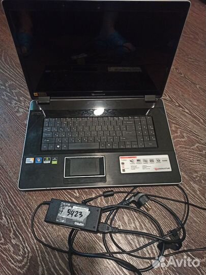 Ноутбук packard bell в хорошем состоянии