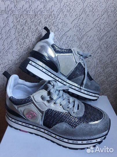 Кроссовки liu jo 37