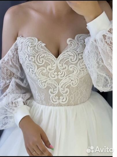 Свадебное платье