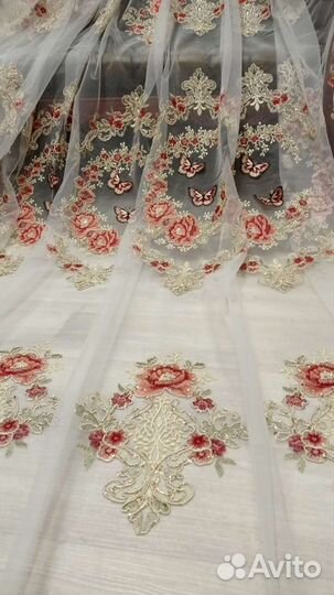 Тюль сетка итальянская с 3D бабочками и вышивкой