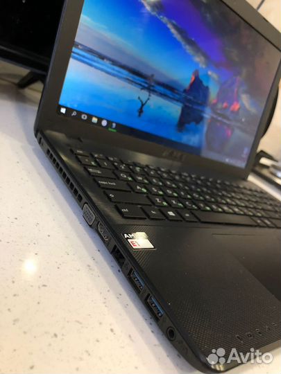 Ноутбук asus x552w