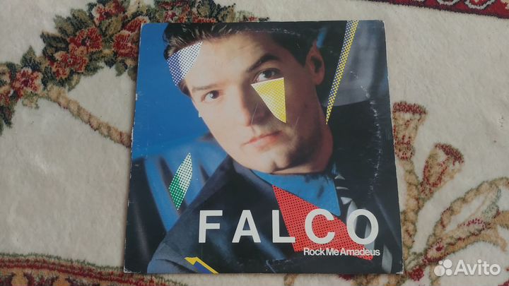 LP Falco – Rock Me Amadeus A&M Records – AMP-12008