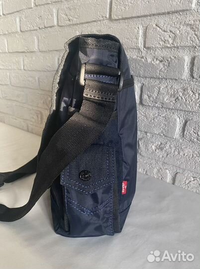 Сумка через плечо levis