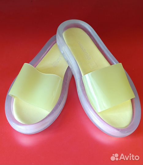 Шлепанцы женские. Бренд Nila & Nila. Италия