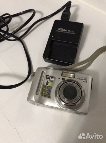 Компактный фотоаппарат Nikon