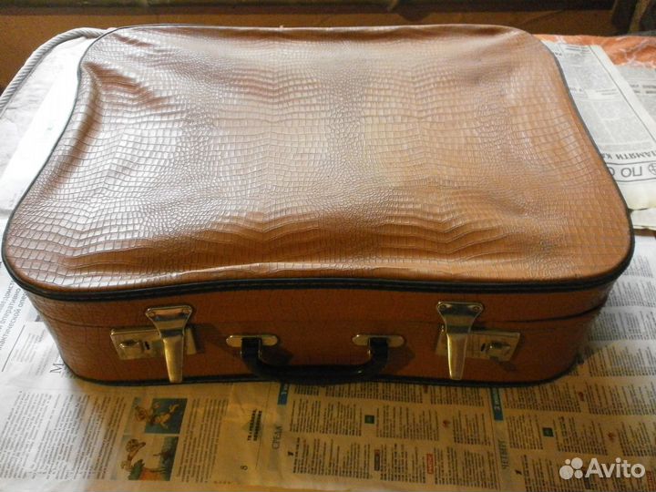 Чемодан советский