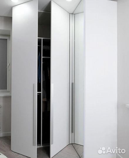 Шкаф угловой на заказ