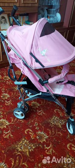 Прогулочная коляска