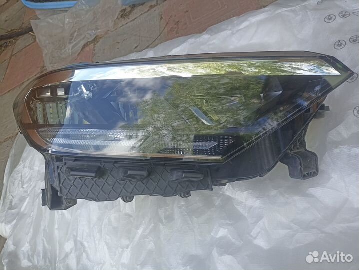 Фара LED правая Volkswagen Polo 6 6N5941006A