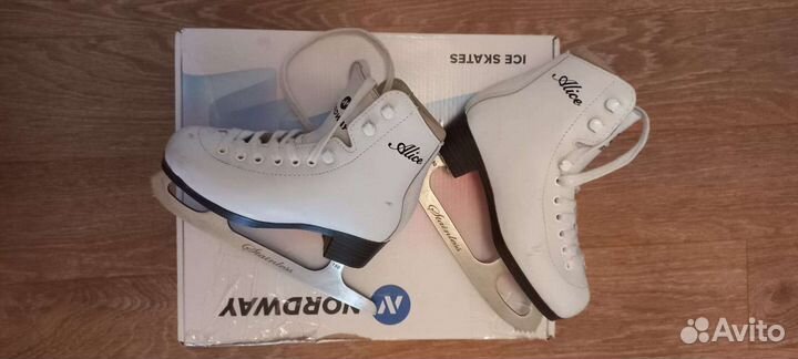 Коньки детские