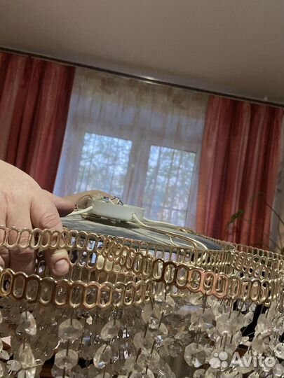 Люстра хрустальная б/у