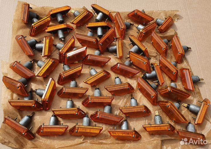 Повторители в сборе для Ваз 2103. Новые. СССР