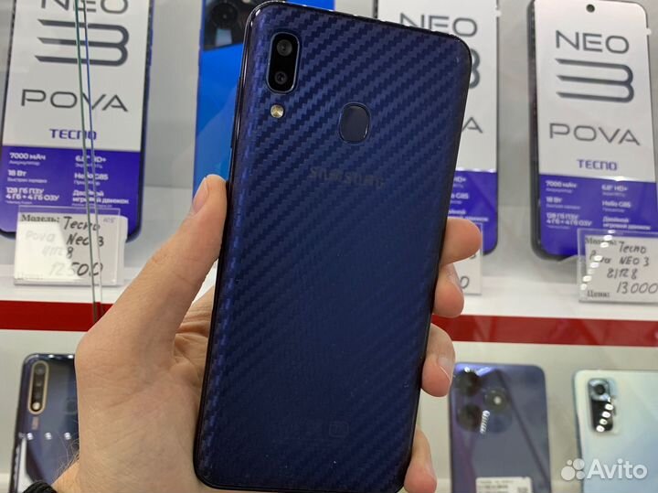 Samsung Galaxy A20, 3/32 ГБ