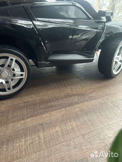 Электромобиль Lexus