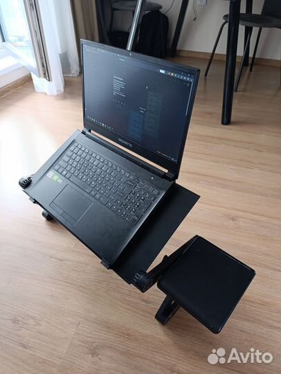 Столик подставка для ноутбука с охлаждением