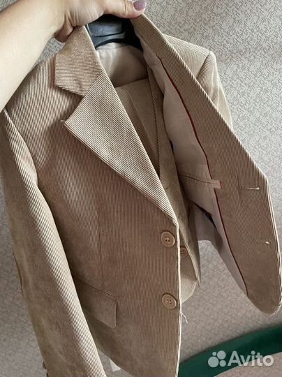 Костюм классический