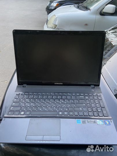 Ноутбук Samsung