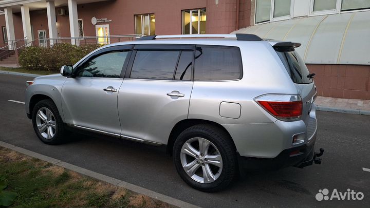 Toyota Highlander 3.5 AT, 2011, 190 000 км