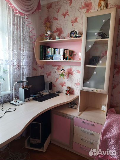 Мебель бу (детская комната для девочки)