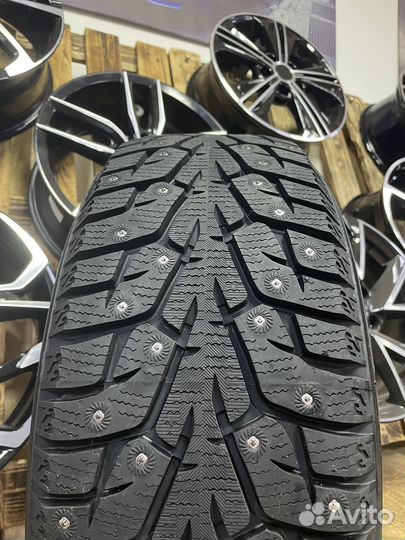 Yokohama Ice Guard IG65 235/55 R18 104T