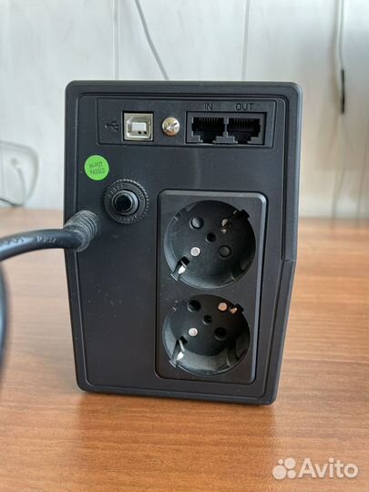 Блоки бесперебойного питания UPS