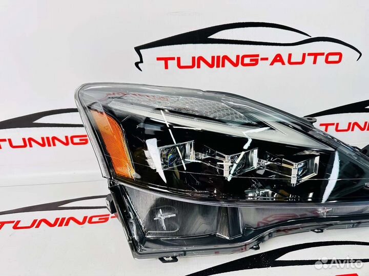 Фары Lexus IS250 05-12г стиль 21 год Vland G8716