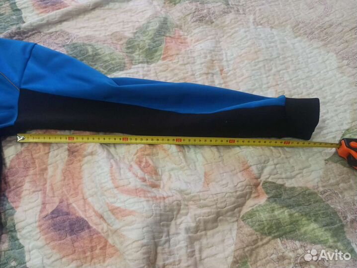 Продам костюм спортивный гоночный лыжный