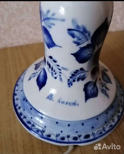 Лампа настольная гжель