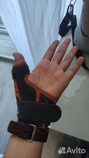 Ортез лучезапястный на большой палец руки orliman