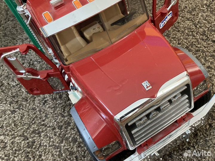 Мусоровоз bruder+ эвакуатор