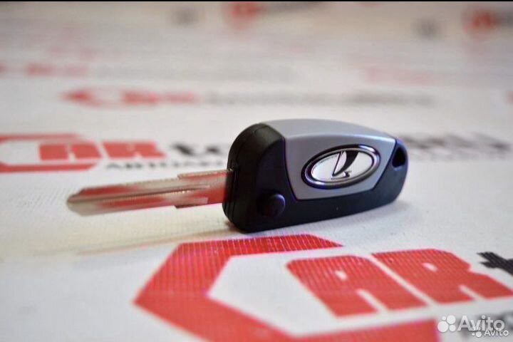 Выкидной ключ Лада Ваз калина Приора