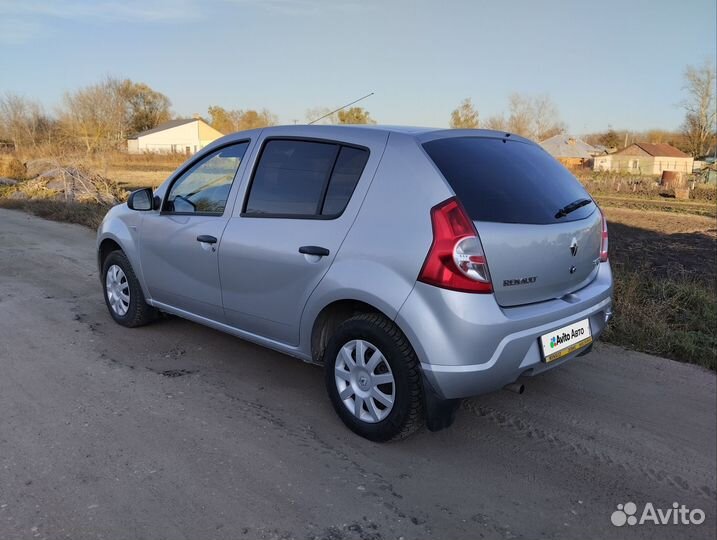 Renault Sandero 1.6 МТ, 2015, 124 600 км